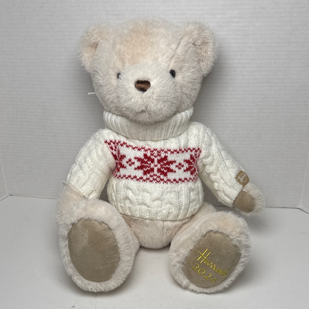 HARRODS NWT Christmas Bear 2024 Noah Cream Teddy Bear‎ Red Pattern Sweater